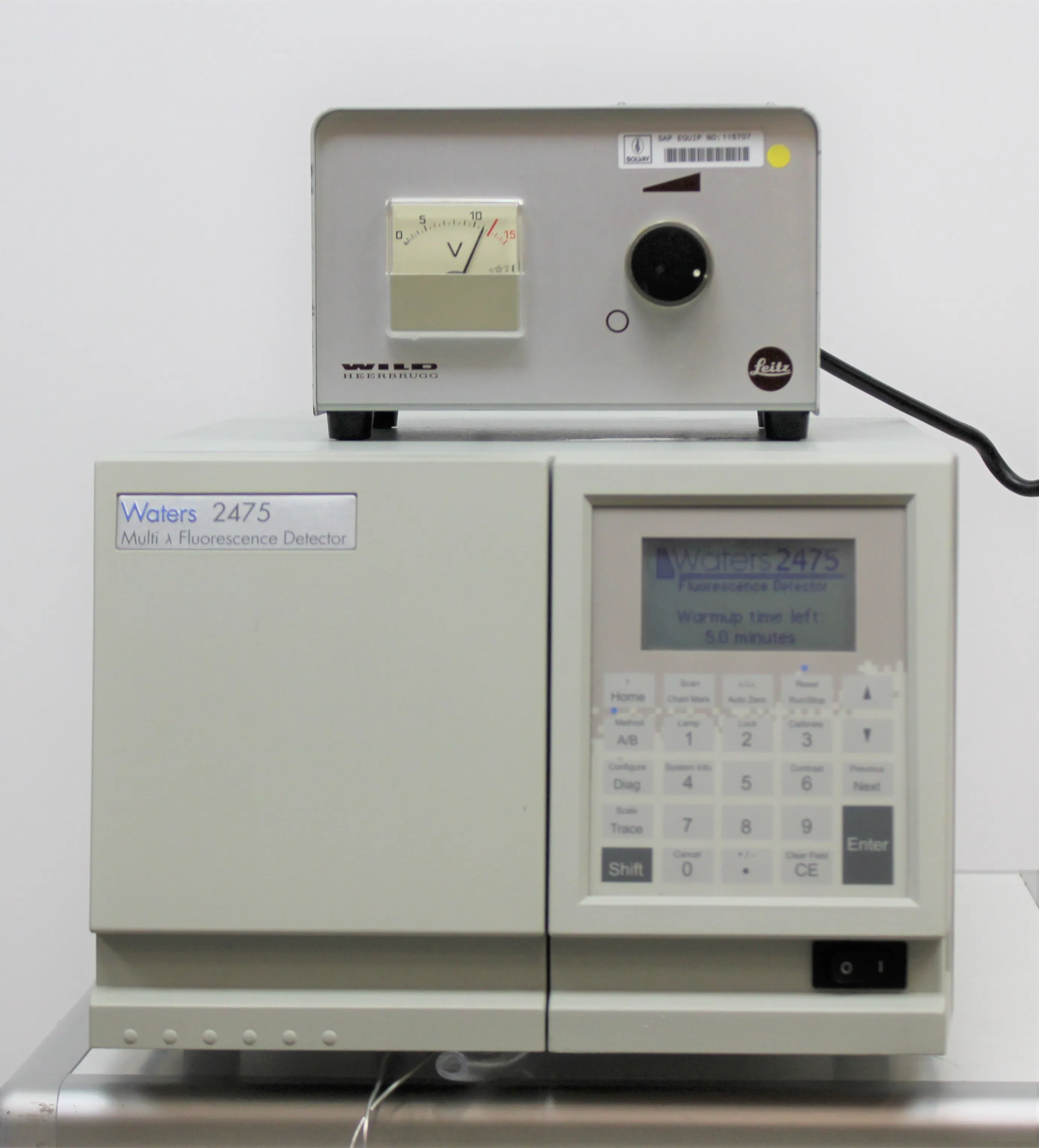 Used Waters 2475 Multi Fluoresence Detector with Shipping Size 58x36x50 cm and Weight 19 kg - REUZEit Netherlands - R