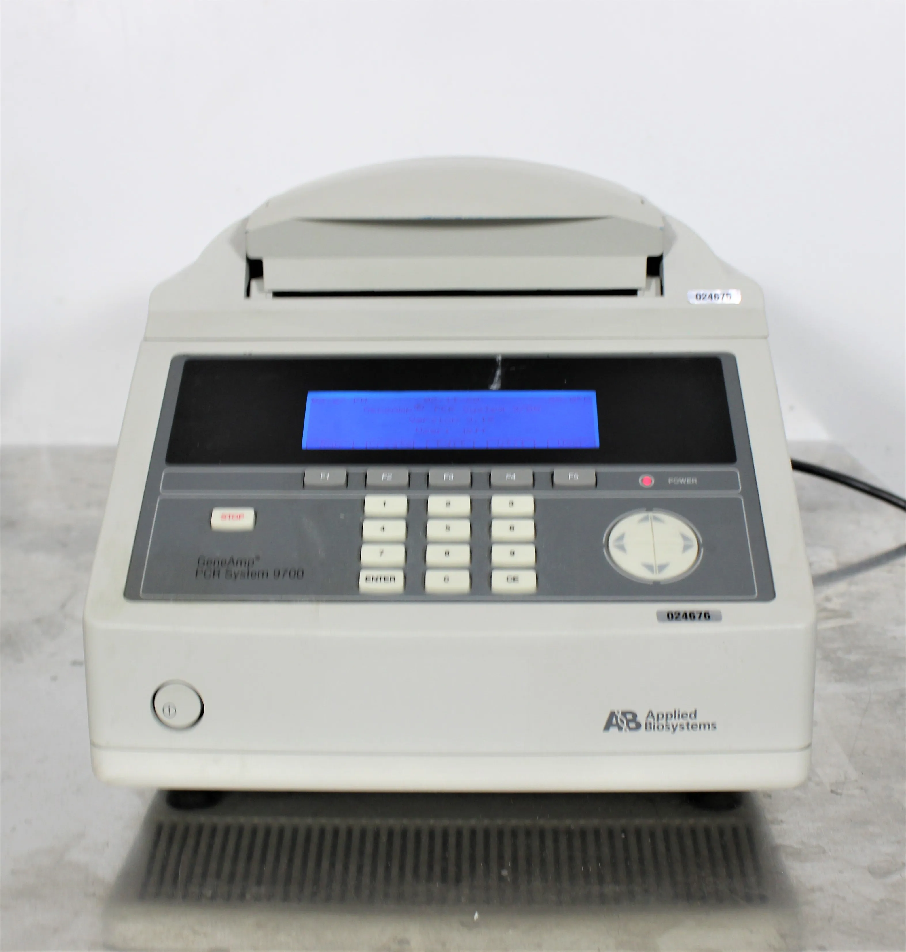 Applied Biosystems 9700 PCR Thermal Cycler N8050200