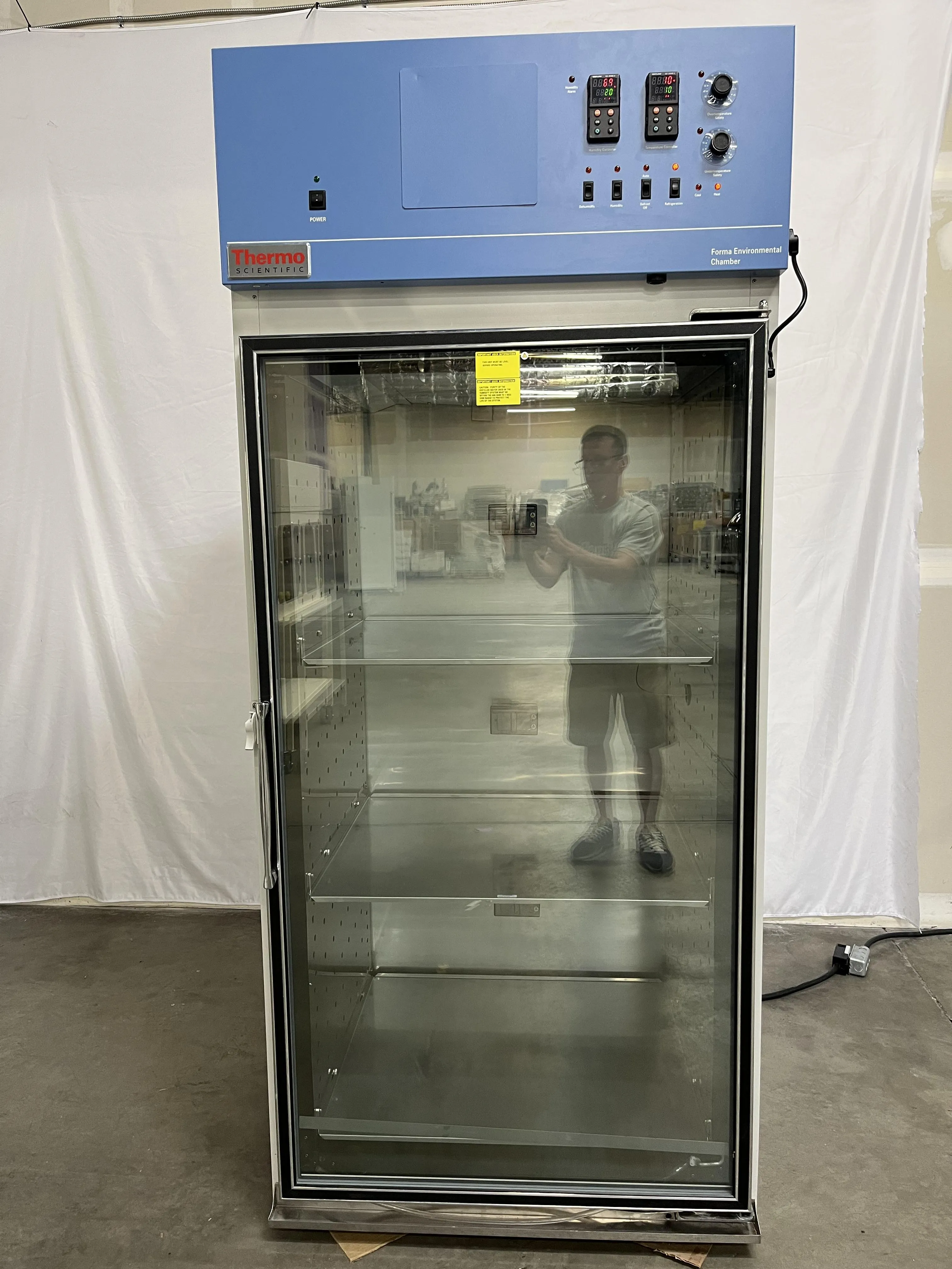 Thermo Scientific 3940 Environmental Stability Chamber