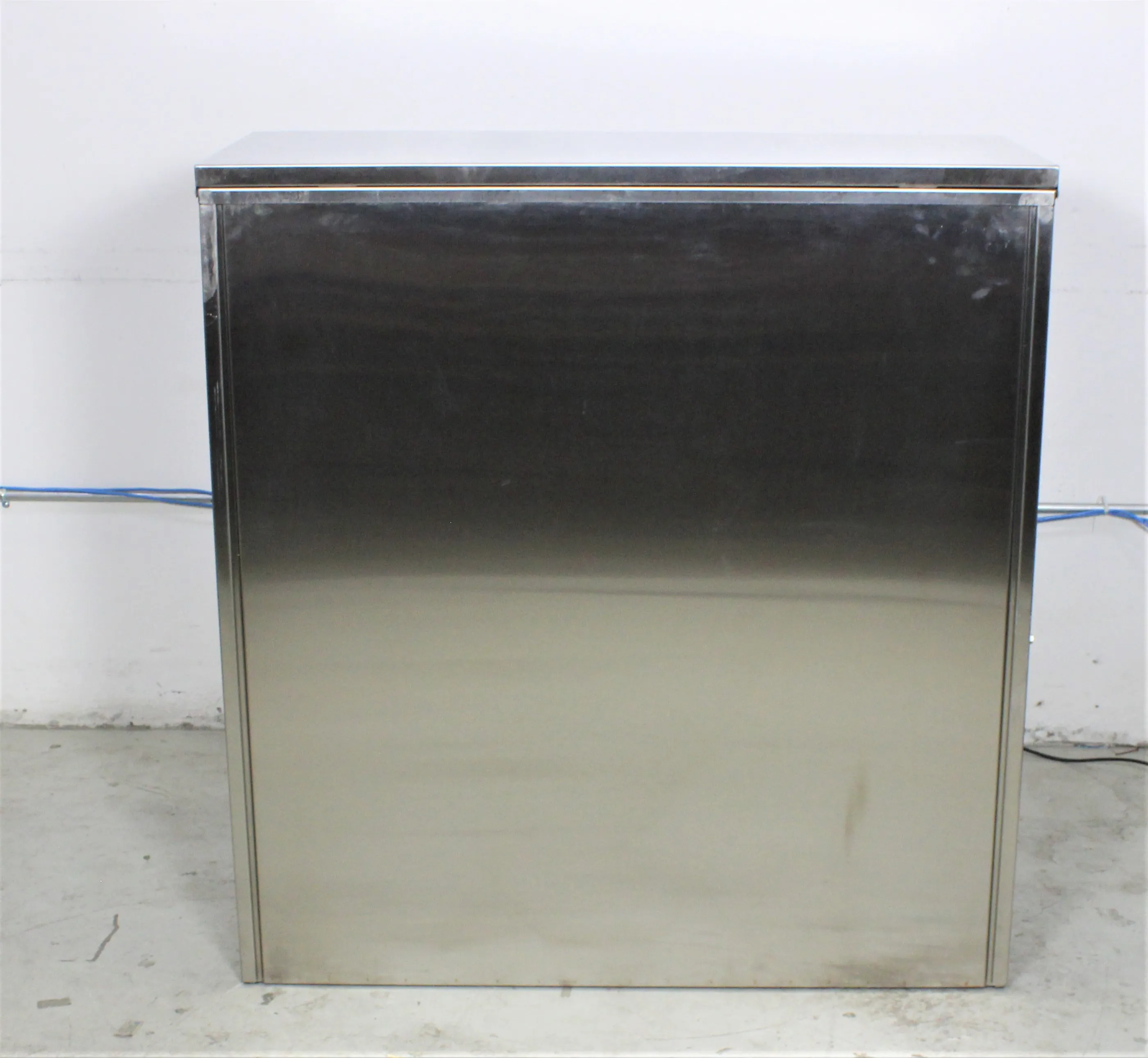 Securall A330 Flammable Cabinet Laboratory Equipment