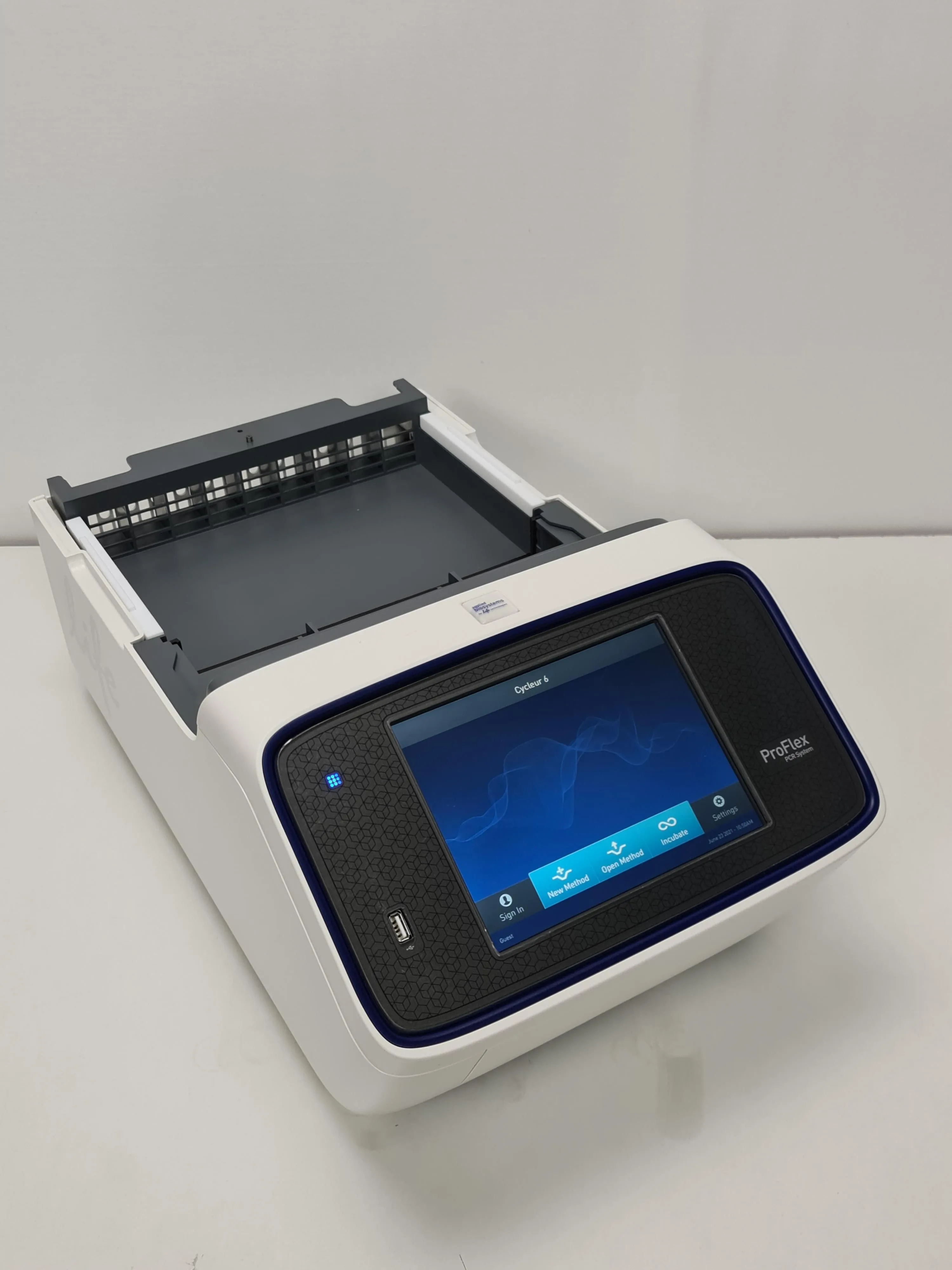 Applied Biosystems ProFlex PCR Thermal Cycler