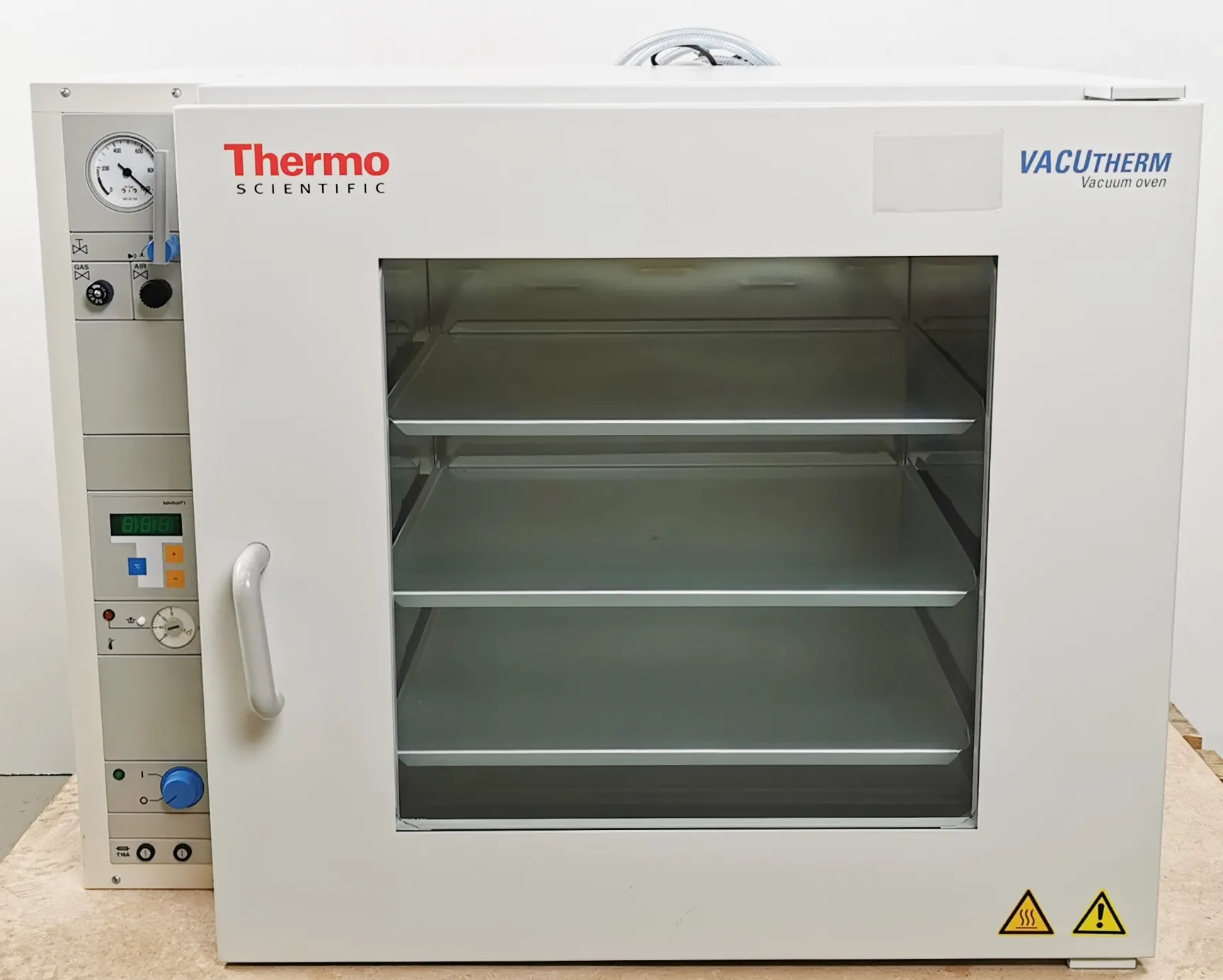 Thermo Scientific VacuTherm Vacuum Oven VT 6130 M