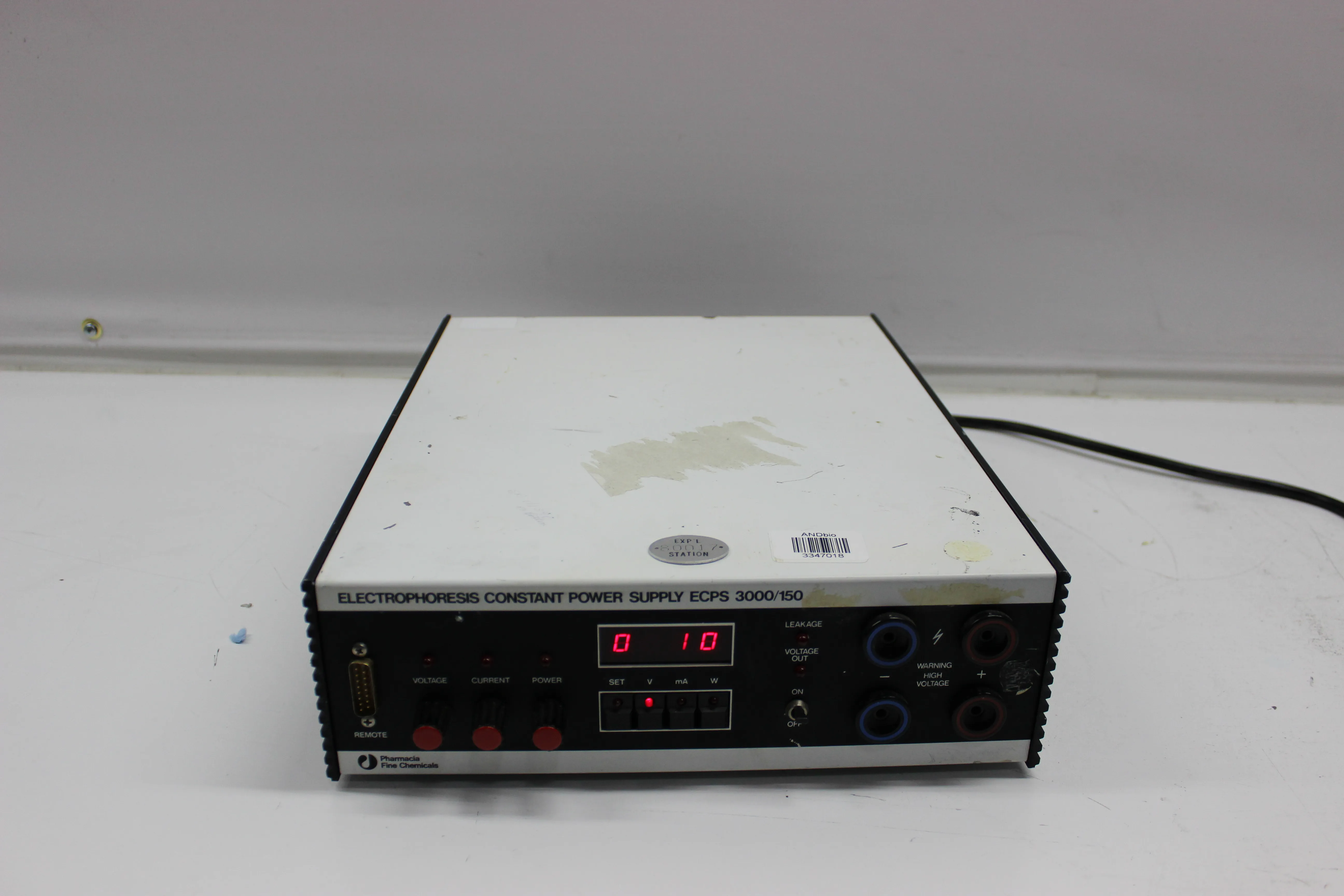 Pharmacia Electrophoresis Constant Power Supply ECPS 3000/150