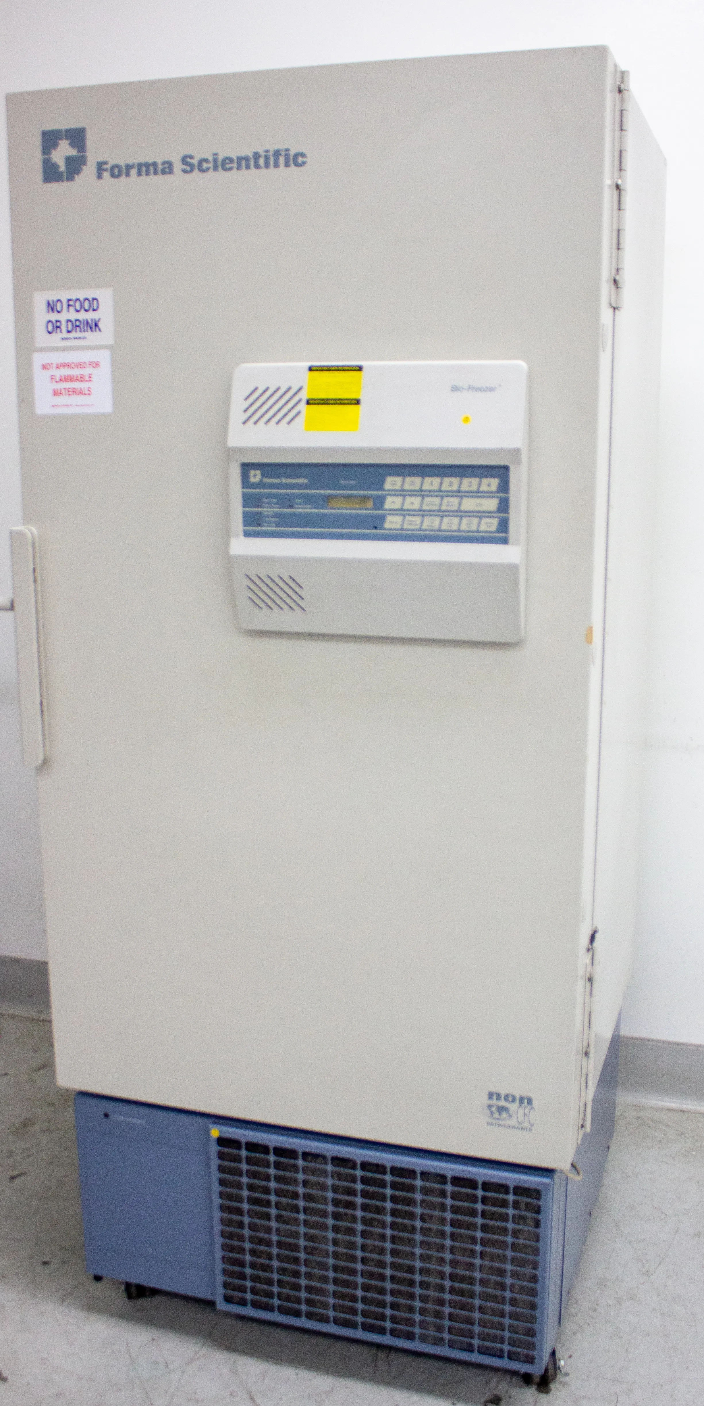 Thermo Forma Scientific -86 Ultra Low Temperature Freezer Model 8525