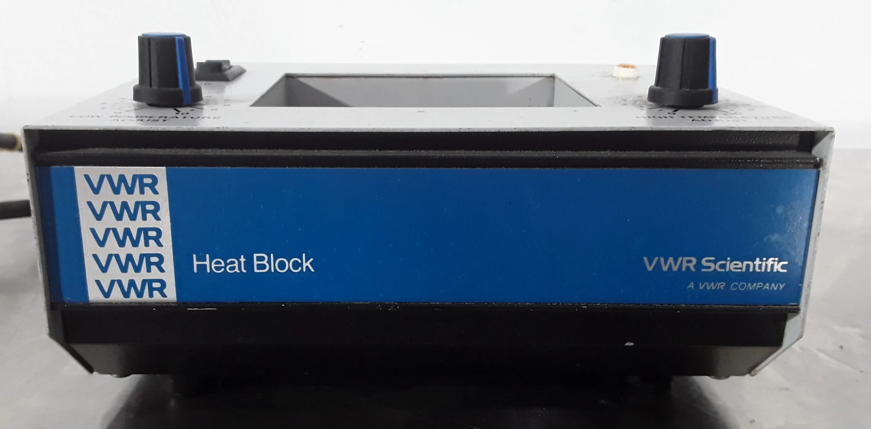 VWR Analog Heat Block, Catalog # 13259-005, Multi-purpose unit, 150C Temperature Range