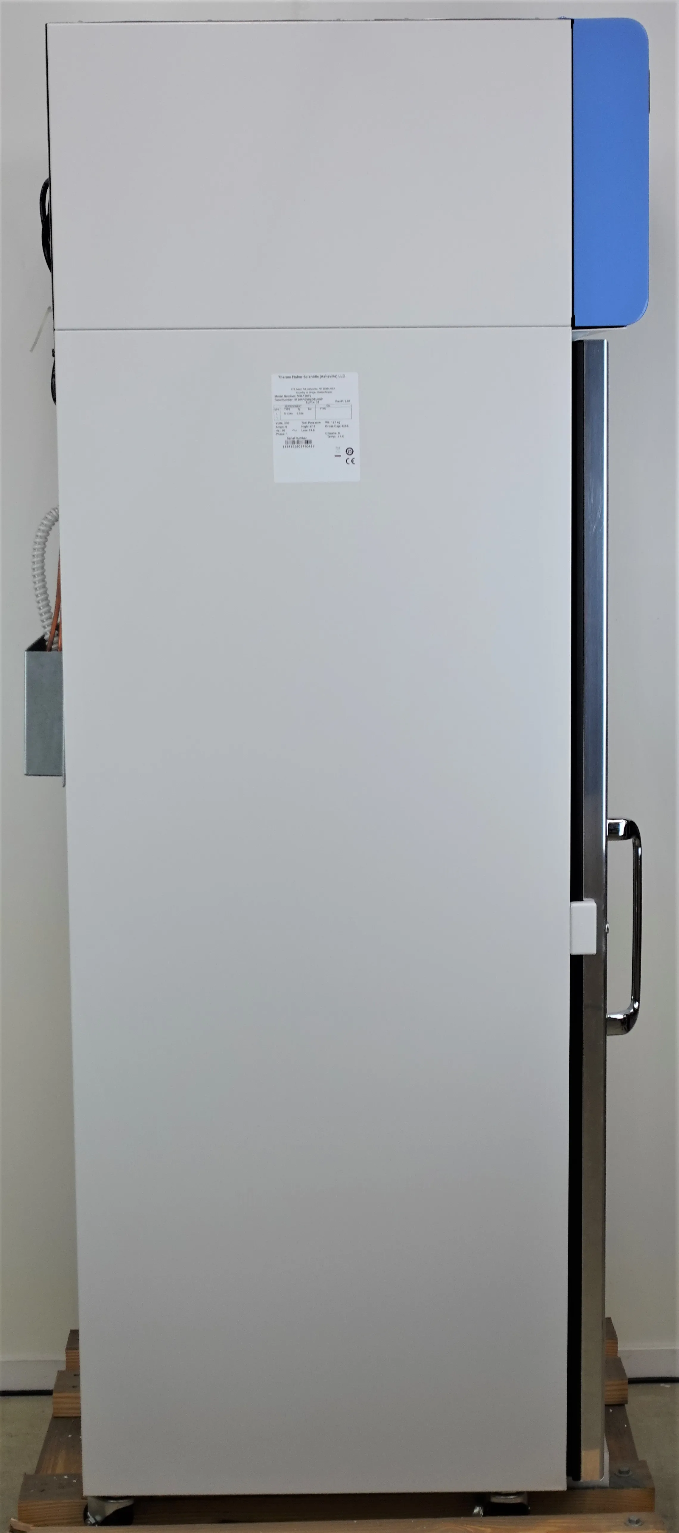 Thermo Scientific Revco RGL1204W Lab Refrigerator with Glass Door