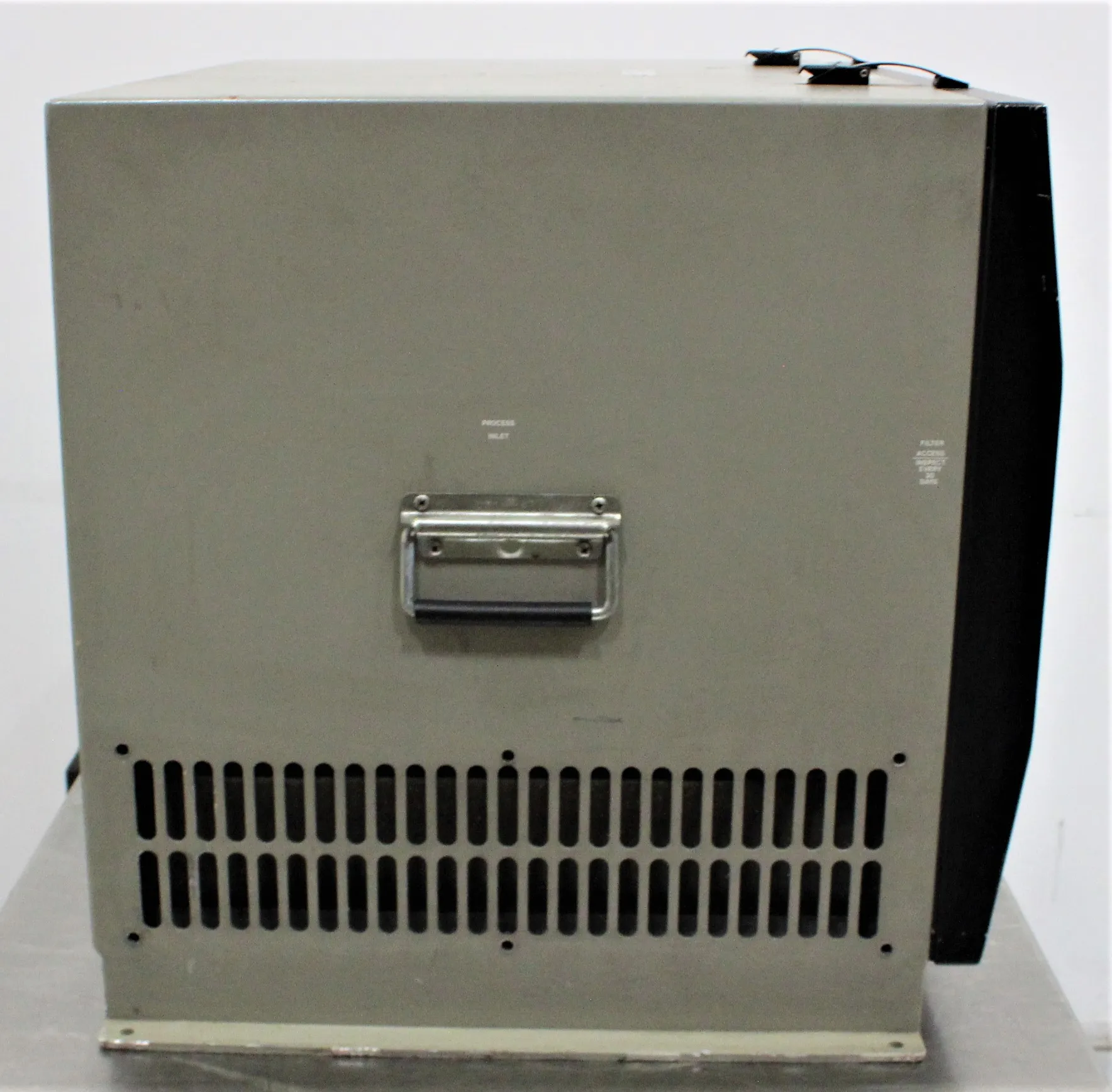 Multivac DEW-300 Desiccant Dehumidifier - Used Lab Equipment