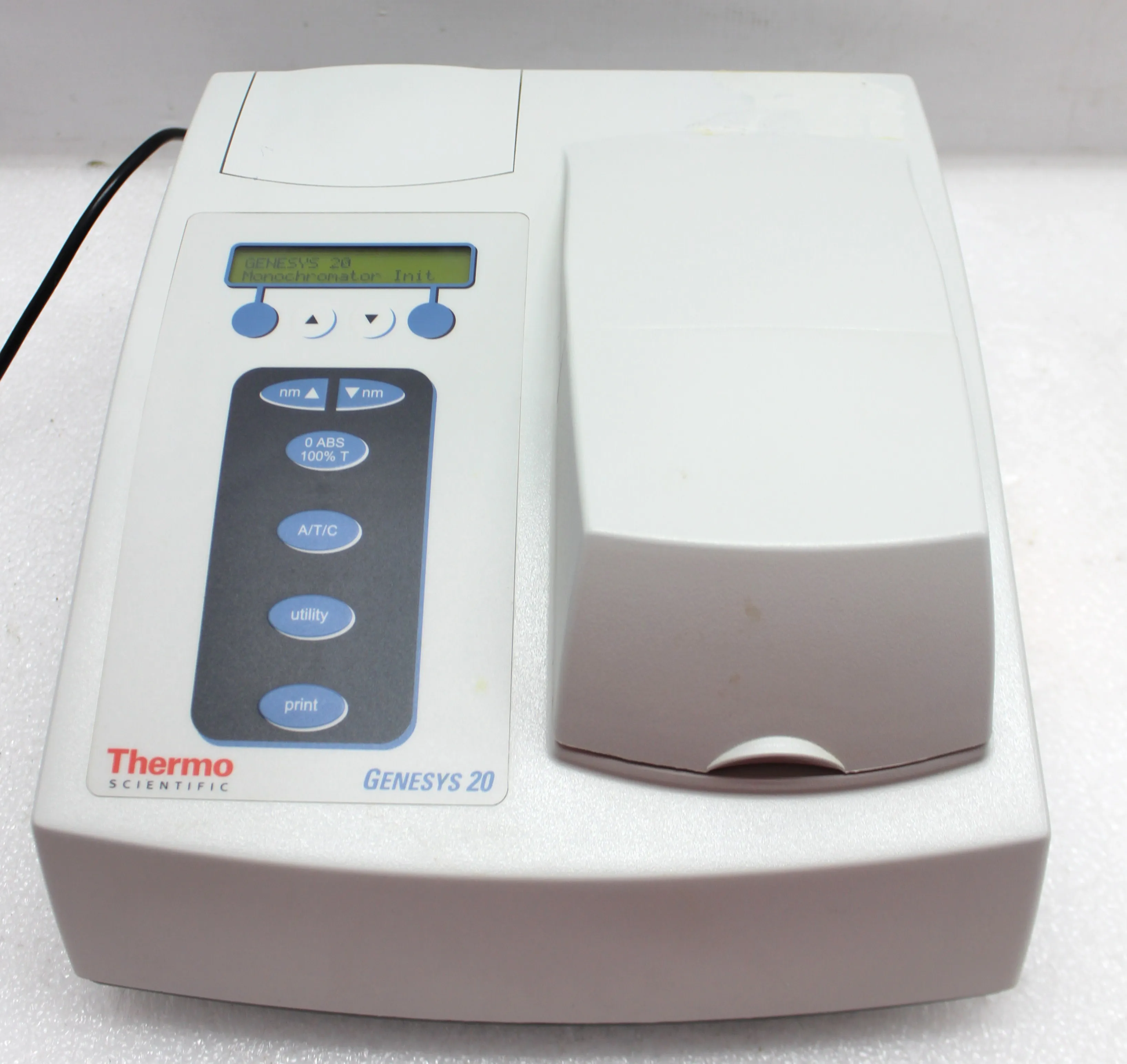 Thermo Fisher Genesys 20 4001/4 UV-Vis Spectrometer