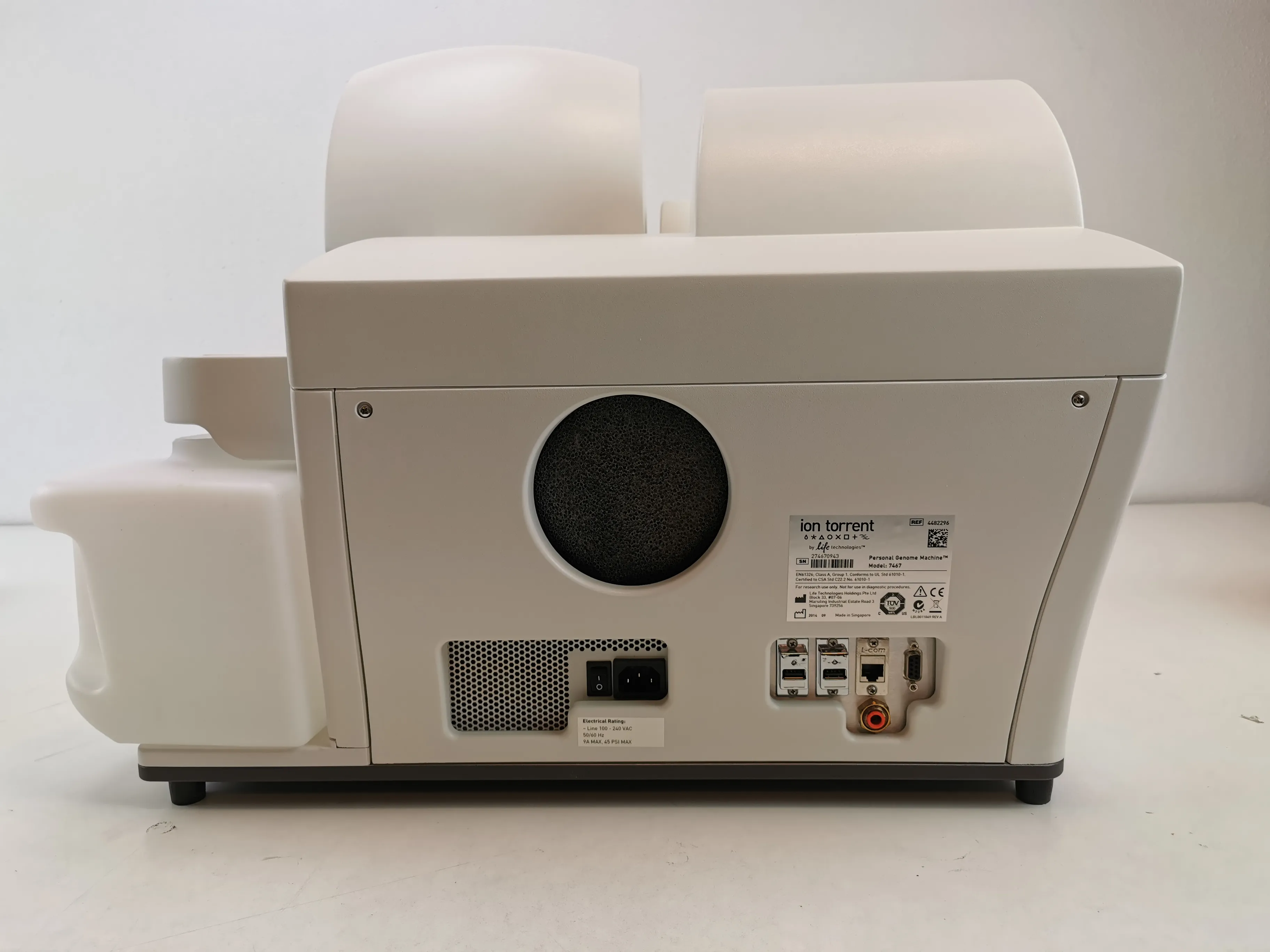 Ion Torrent 7467 Personal Genome PGM System