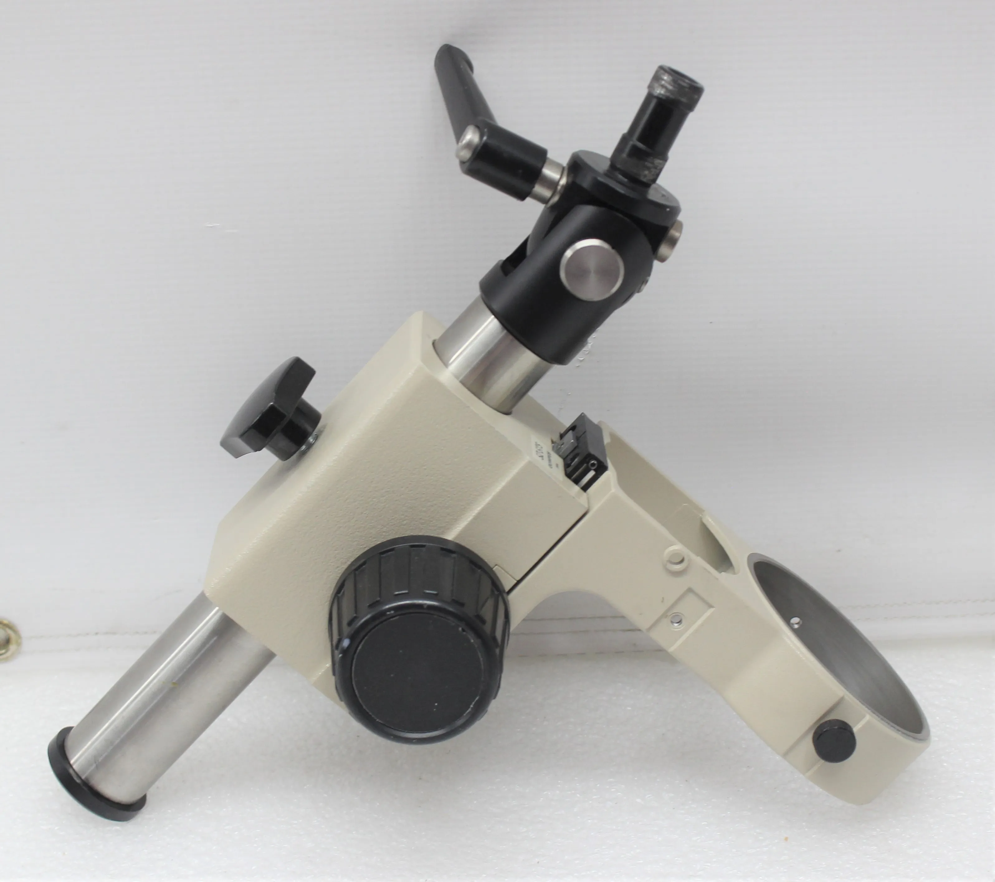 Olympus SZ-STS Mounting Arm for SZX Microscope Cameras and Bonders