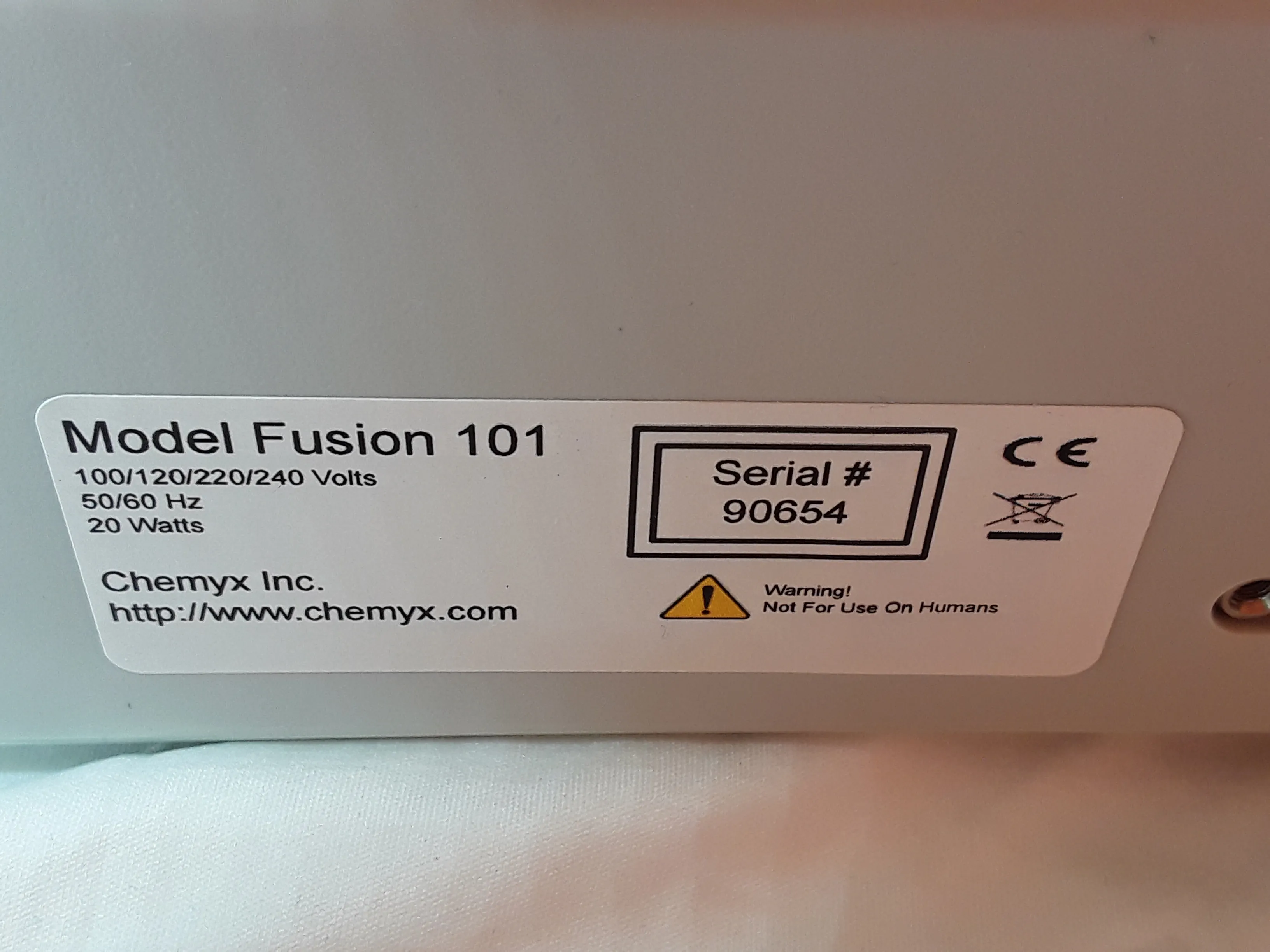 Chemyx Fusion 100T Syringe Pump and Rheodyne MXT715-004 Valve