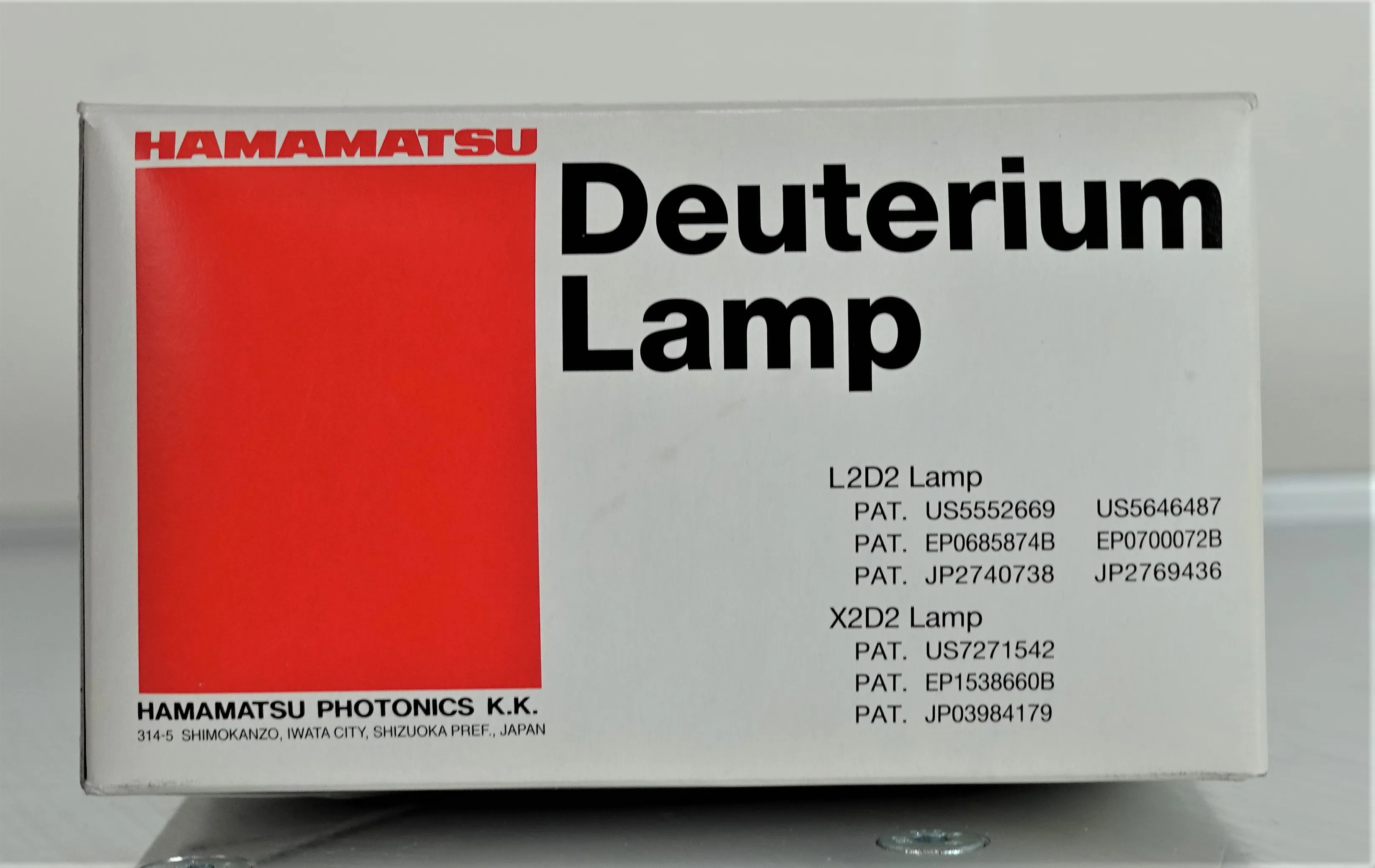 Hamamatsu Deuterium UV Lamp L2D2 L6999-52