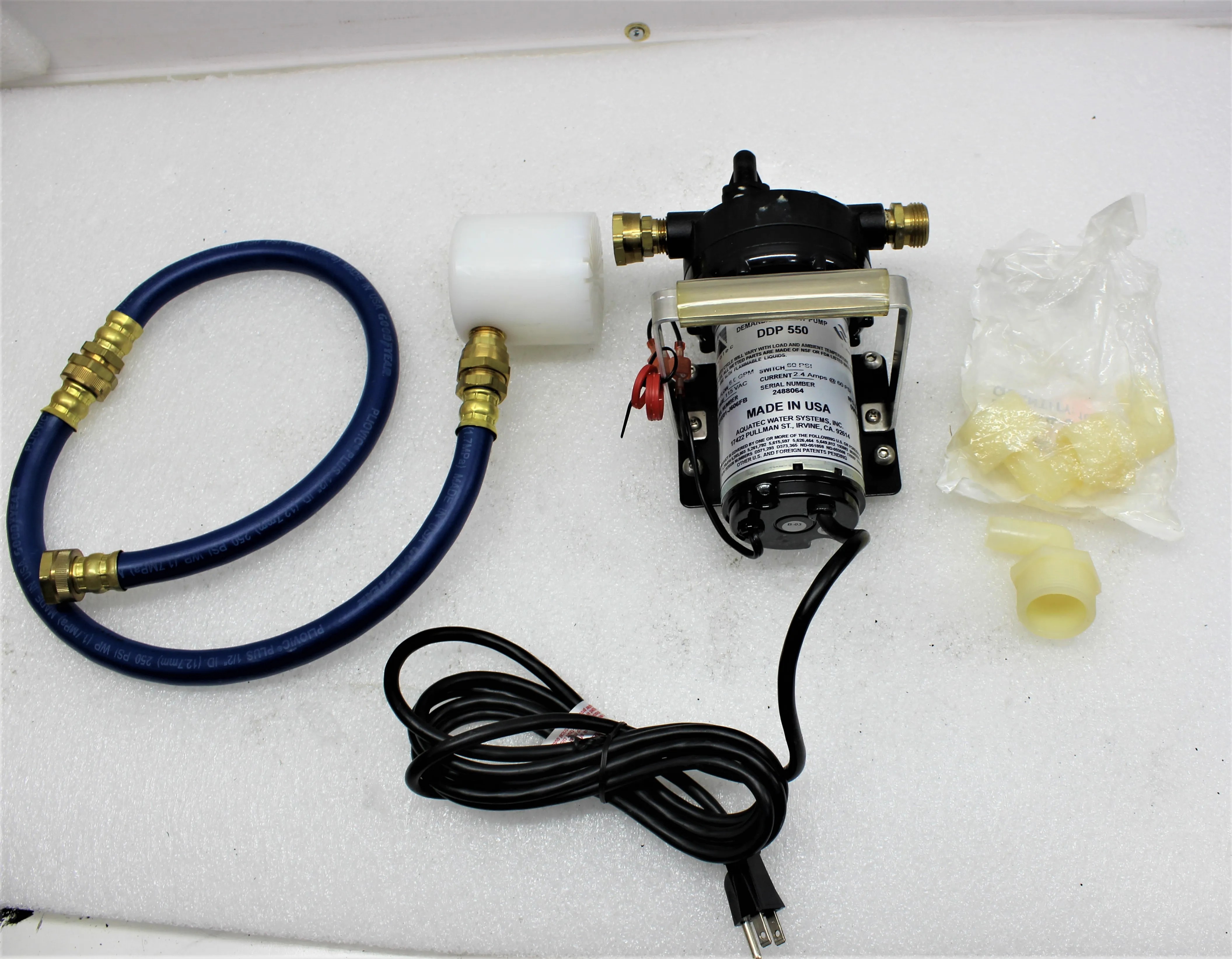 Aquatec 55131E01-J606FB Diaphragm Pump for Laboratory Use