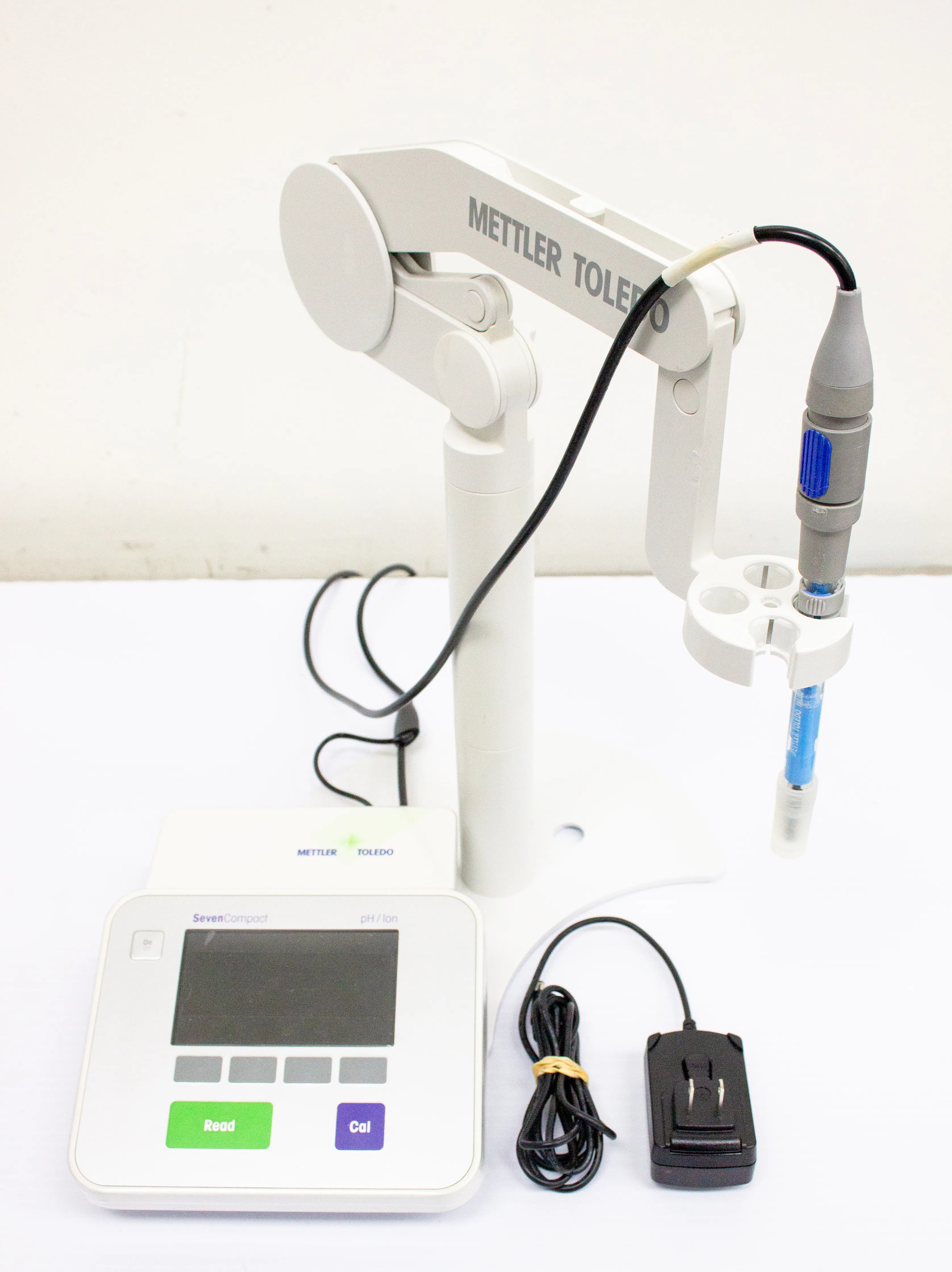 Mettler Toledo SevenCompact S220 pH/Ion Meter