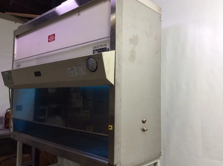 NuAire Class II Type A/B3 Hood - Used Laboratory and Medical Equipment