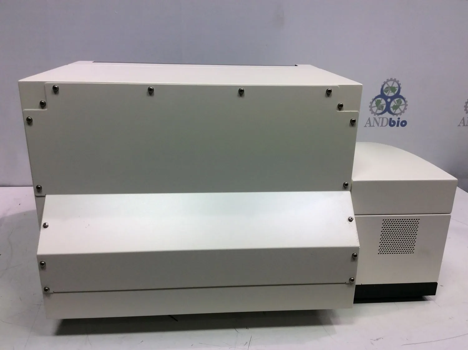 Applied Biosystems OpenArray AccuFill Instrument Model 3072