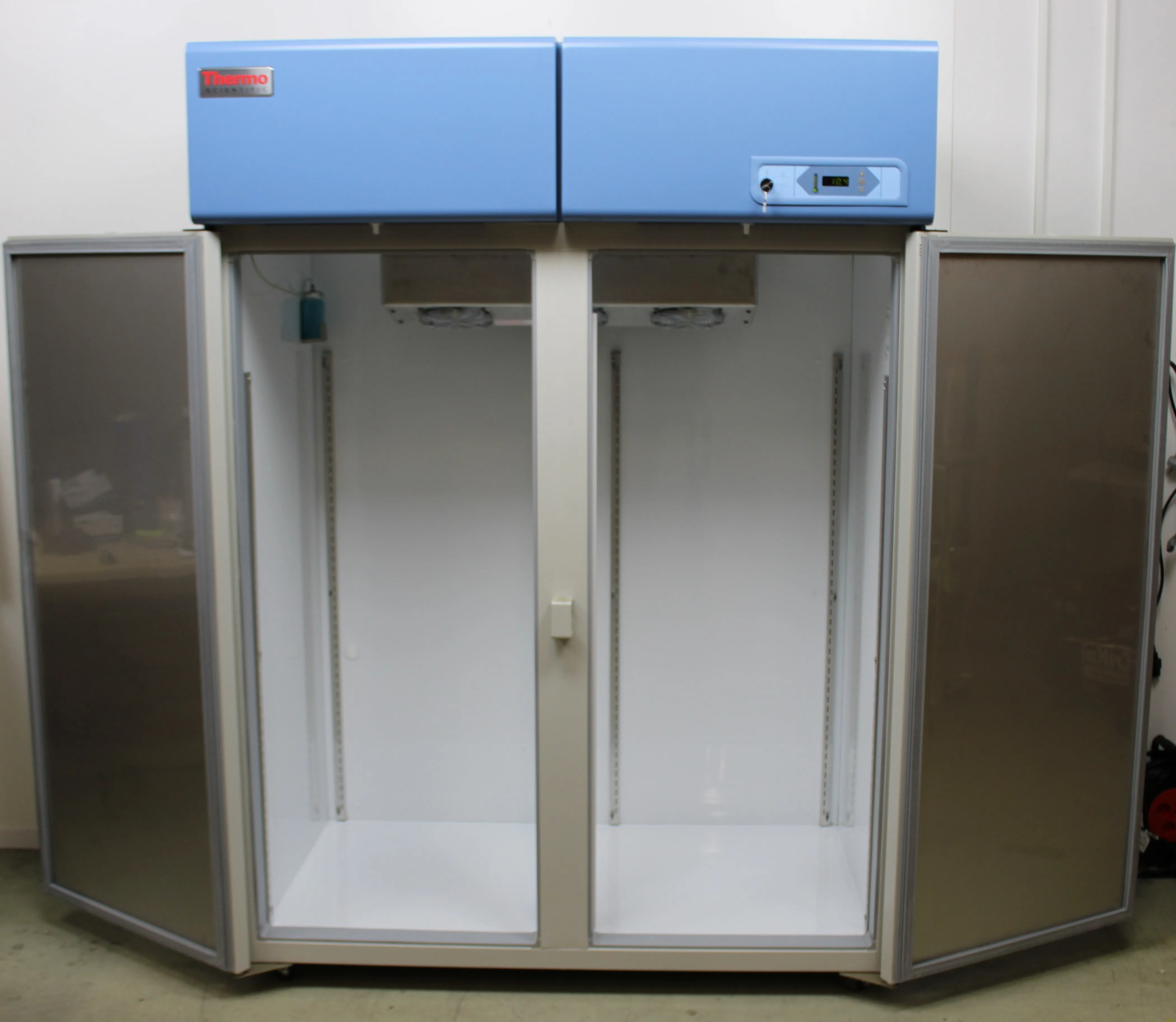 Thermo Fisher FORMA-FFGL5030V Double Door -30C Freezer