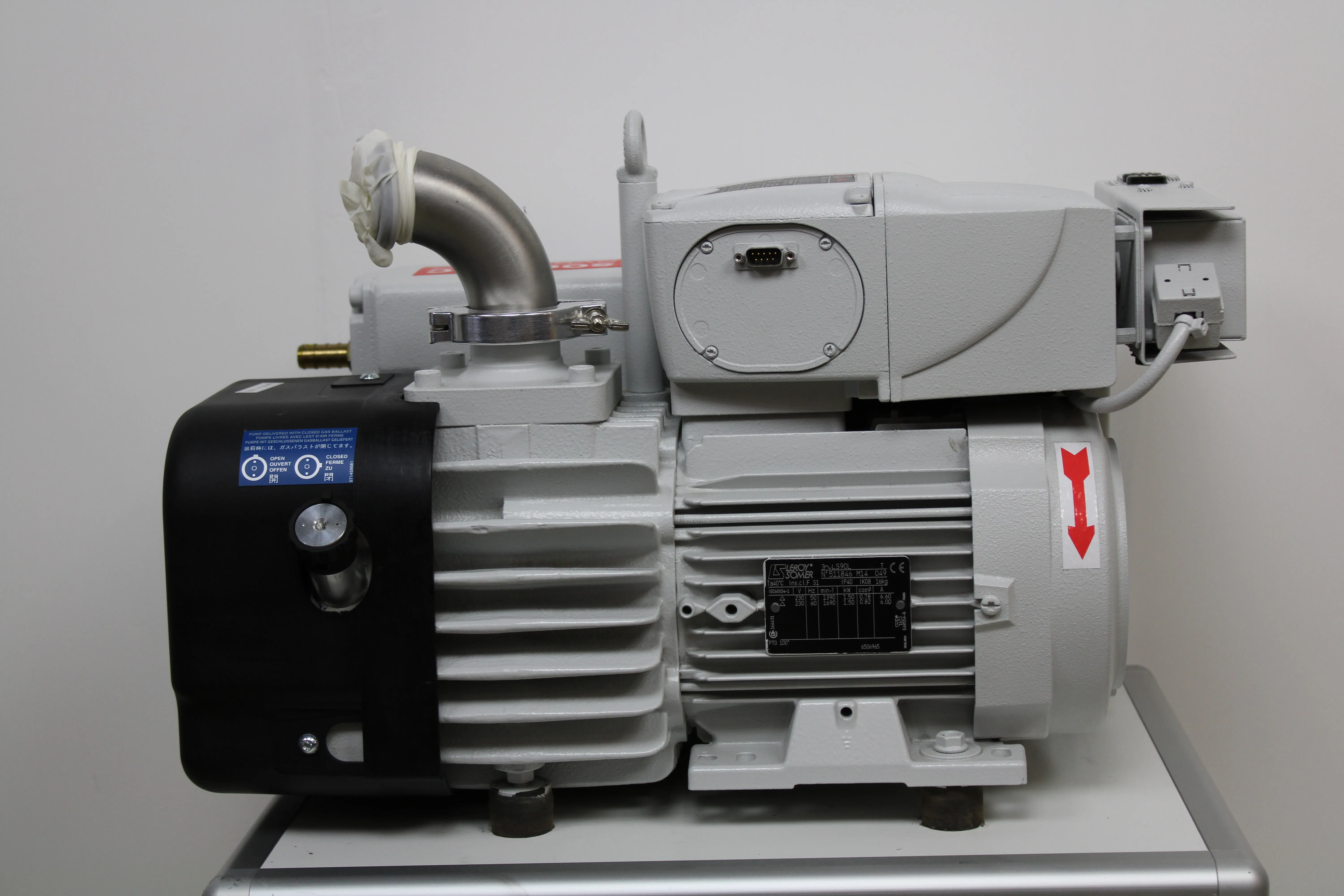 Leybold Sogevac SOGEVAC SV65BIFC 960465V013001 Vacuum Pump 230V 50Hz/60Hz Used in Good Condition