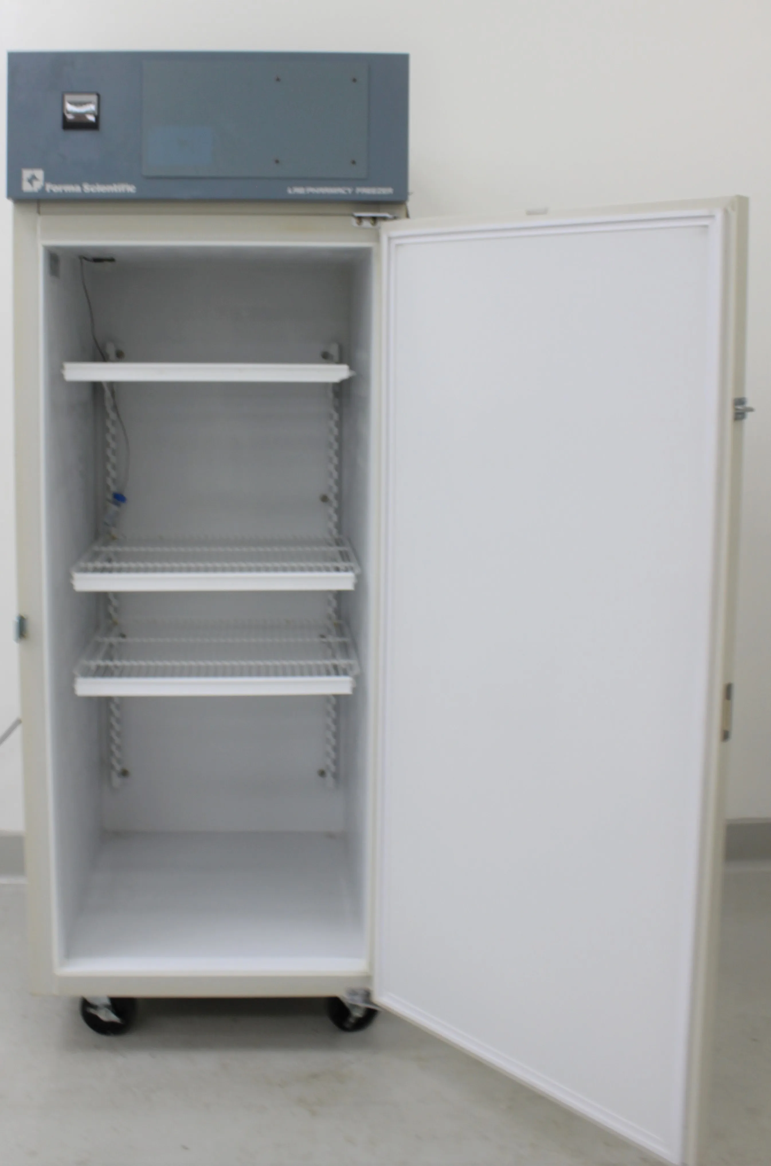 Thermo Forma Model 3801 Lab Pharmacy Freezer