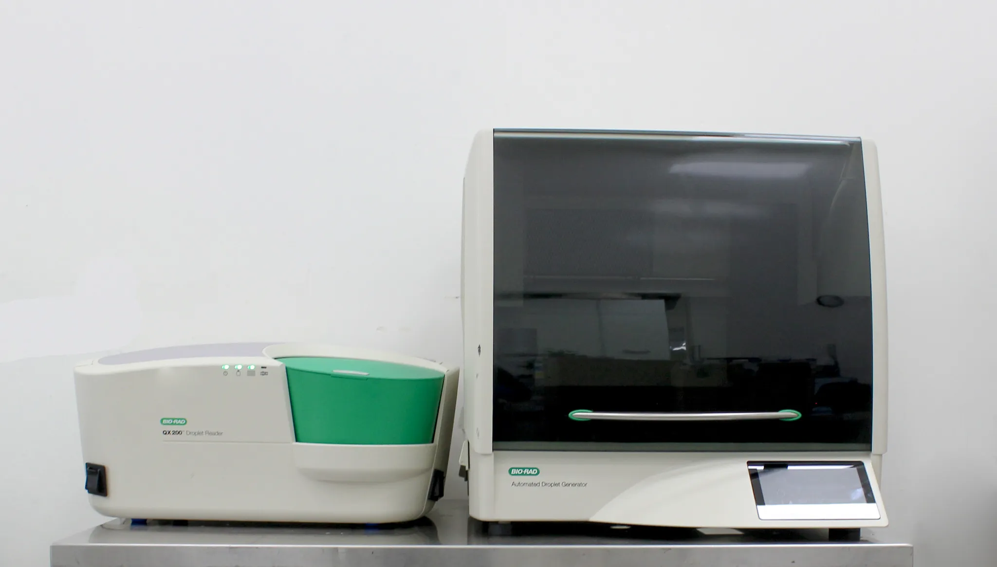 BIO RAD QX200 AutoDG Droplet Digital PCR System