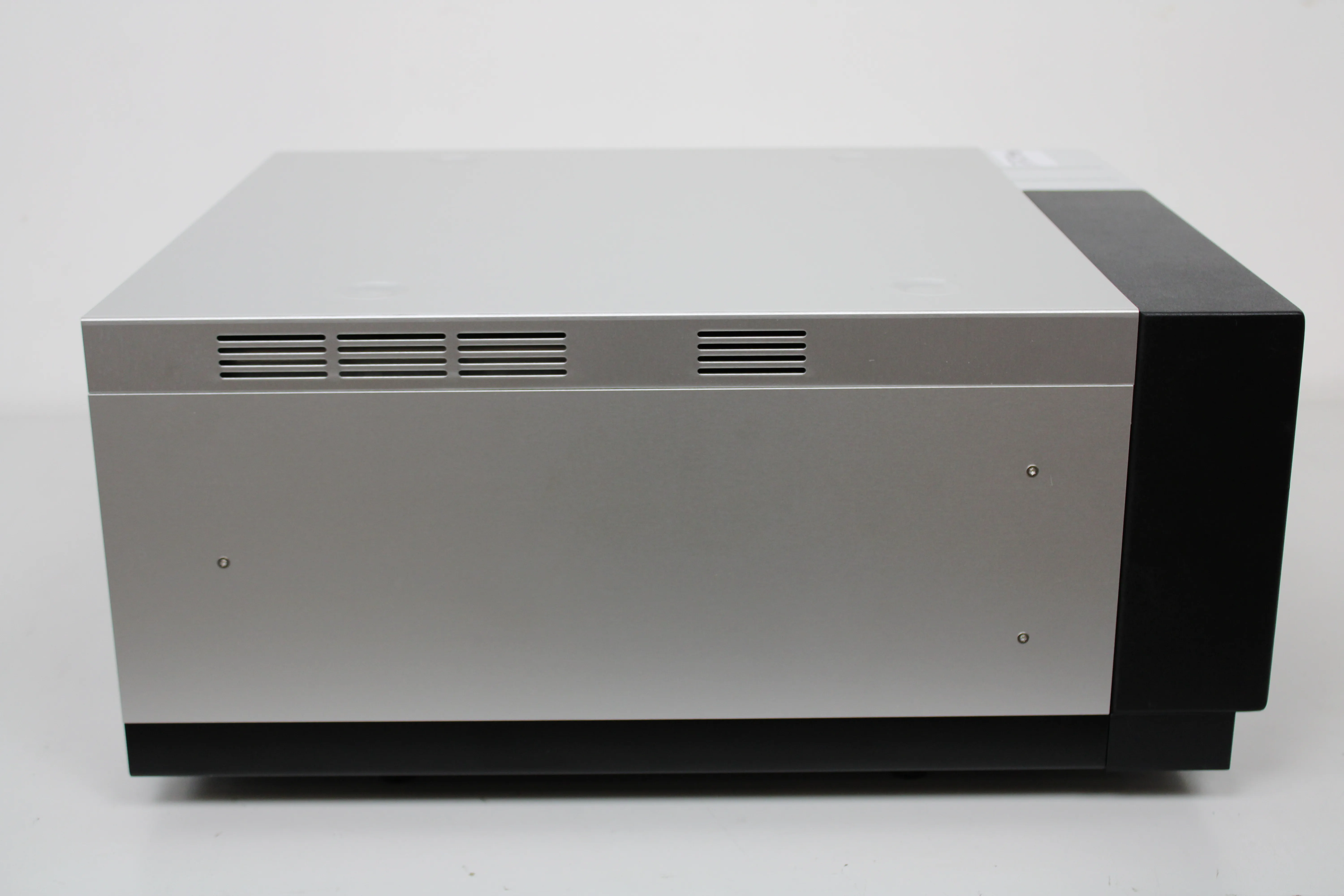 Thermo Scientific Corona Veo RS Detector HPLC / FPLC / GC / CE Used Class 4 - As-Is 120V/220V 50Hz/60Hz 8143297