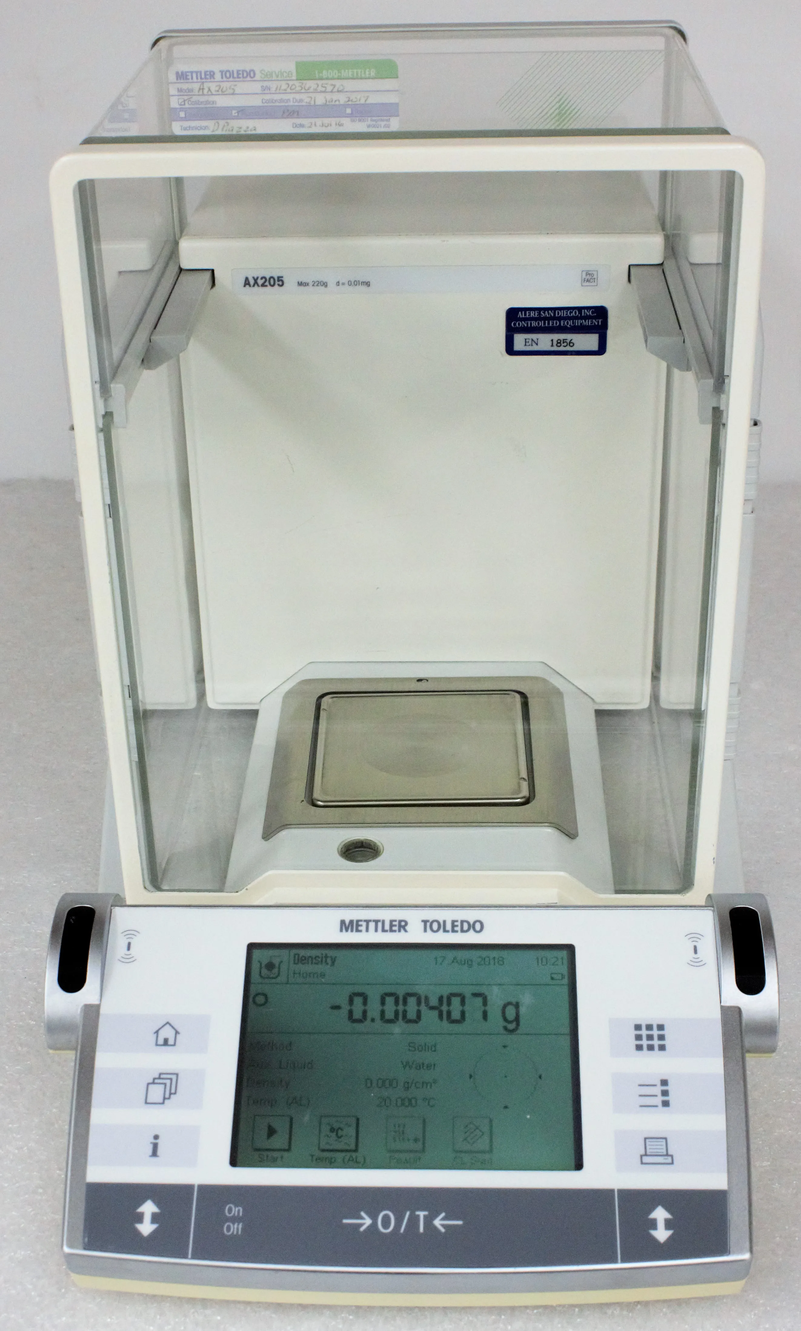 Mettler-Toledo AX205 Analytical Balance