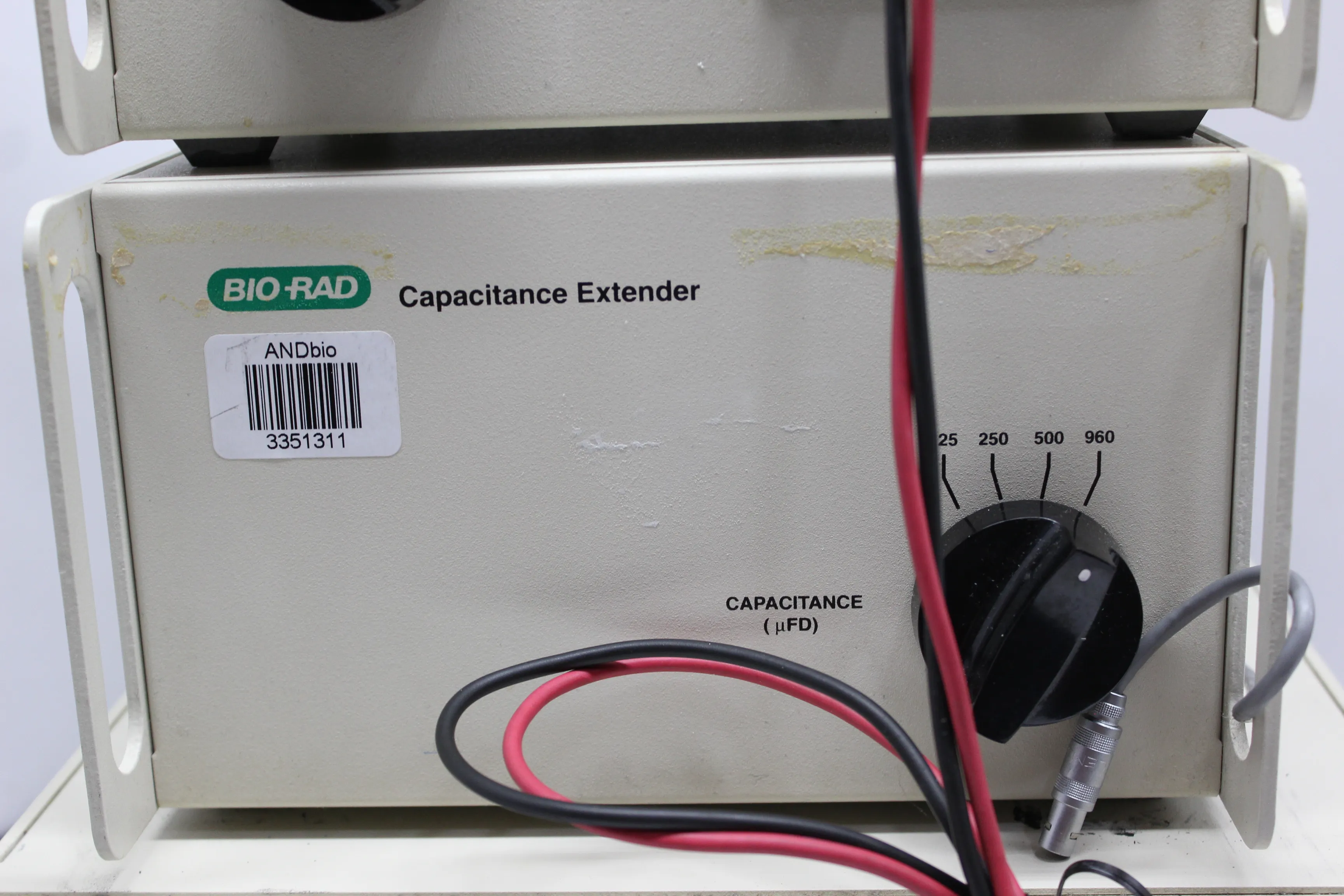 Bio-Rad Gene Pulser 1652076 with Capacitance Extender 1652087 and Pulse Controller 1652098