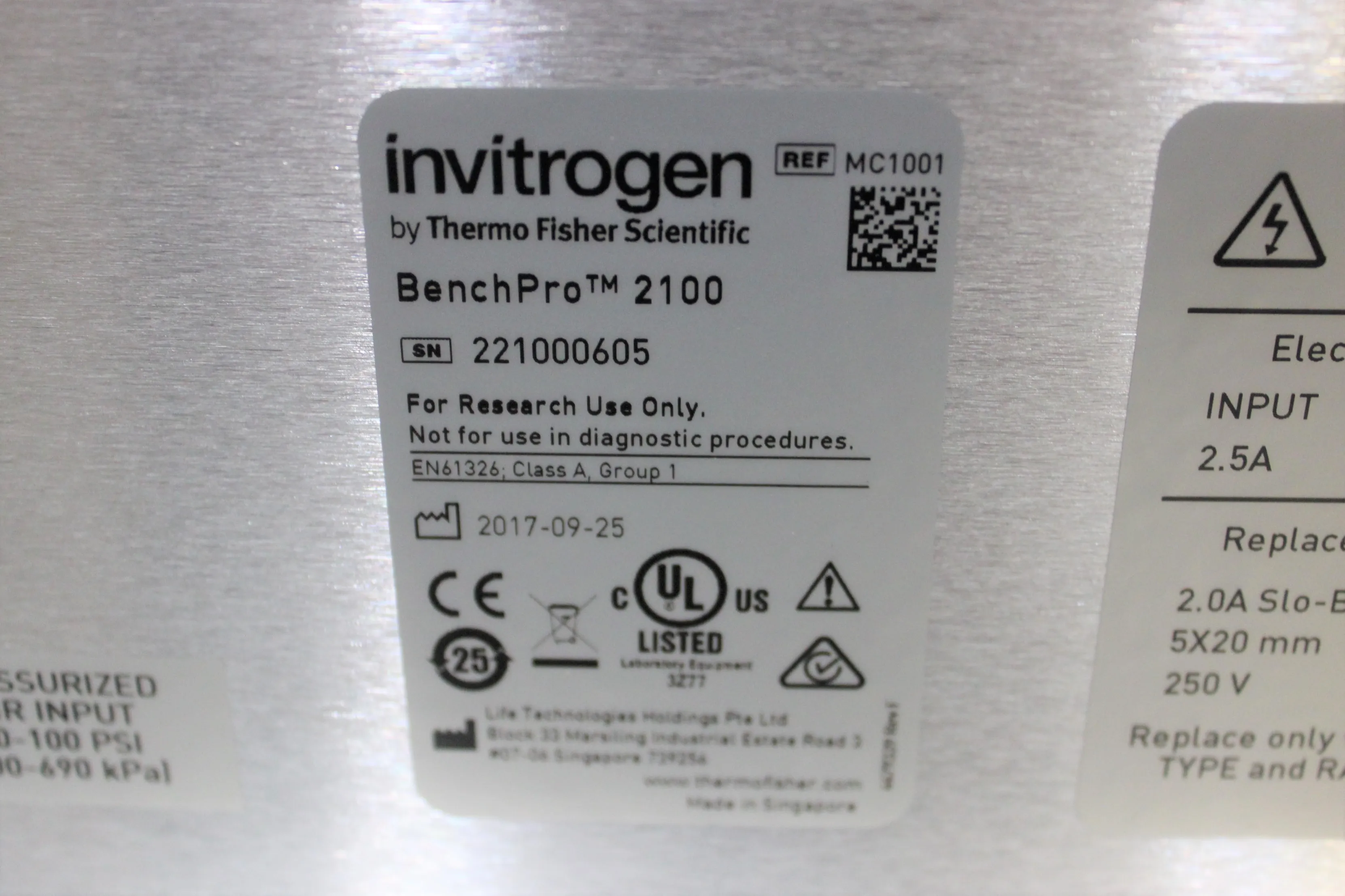 Invitrogen BenchPro 2100 DNA Purification System Plasmid Purification Card - Refurbished