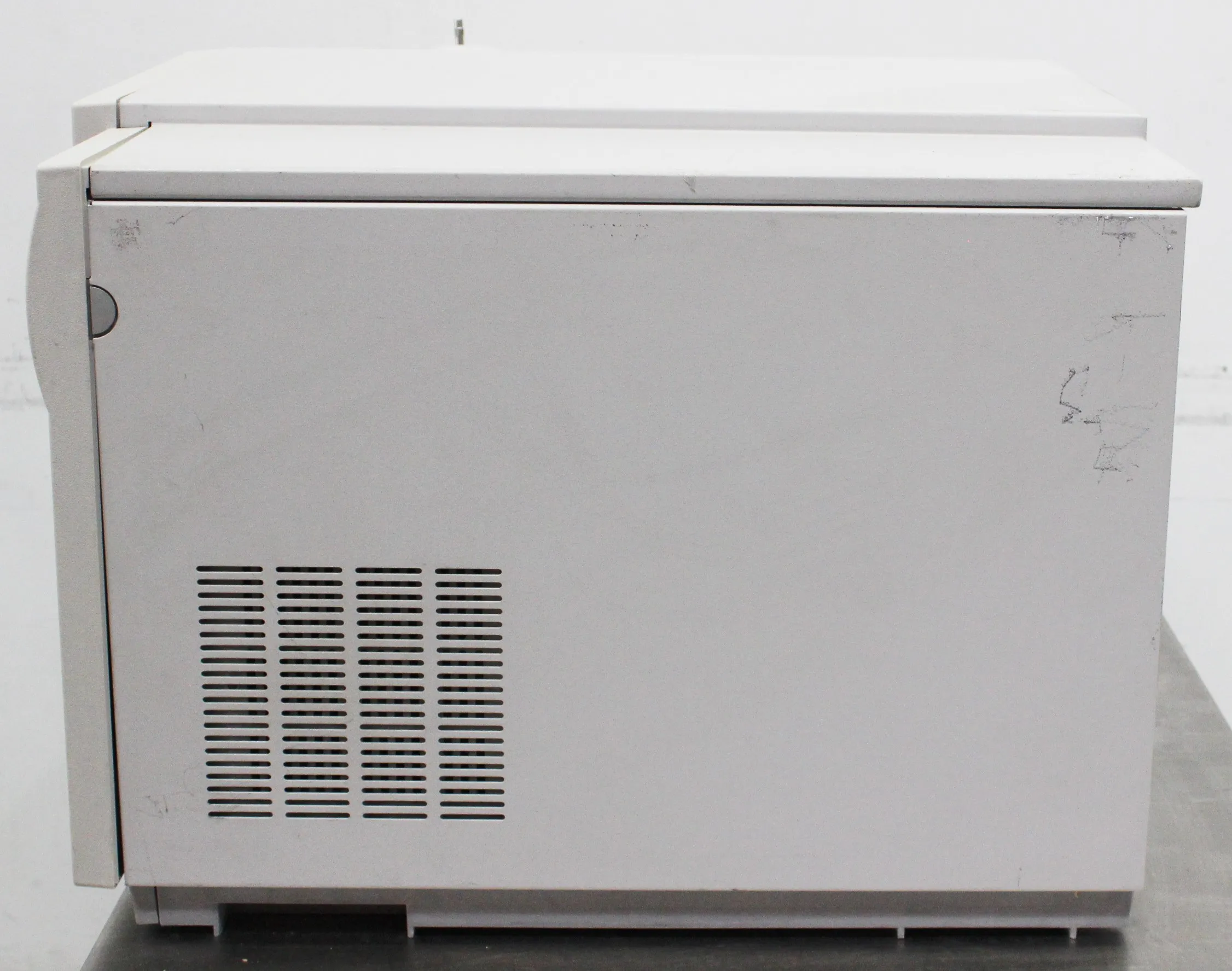 Agilent G1956B LC/MSD SL Mass Spectrometer