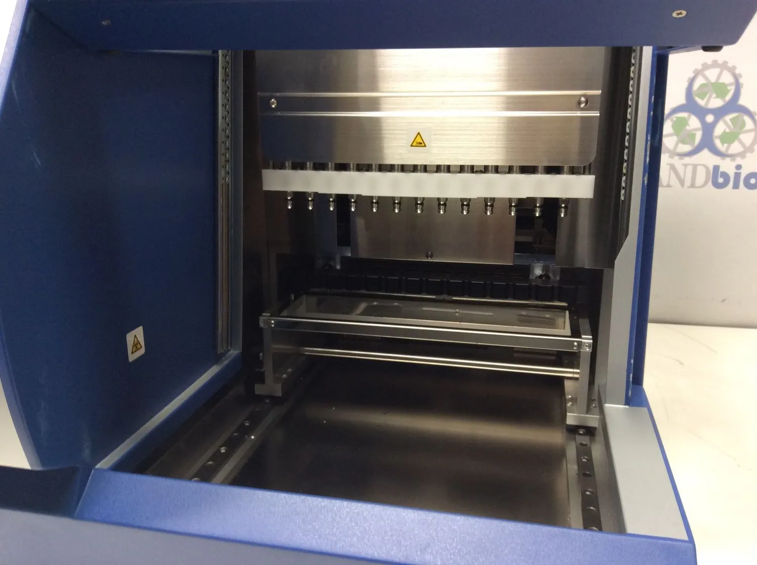 Applied Biosystems AutoMate Express DNA Extraction System