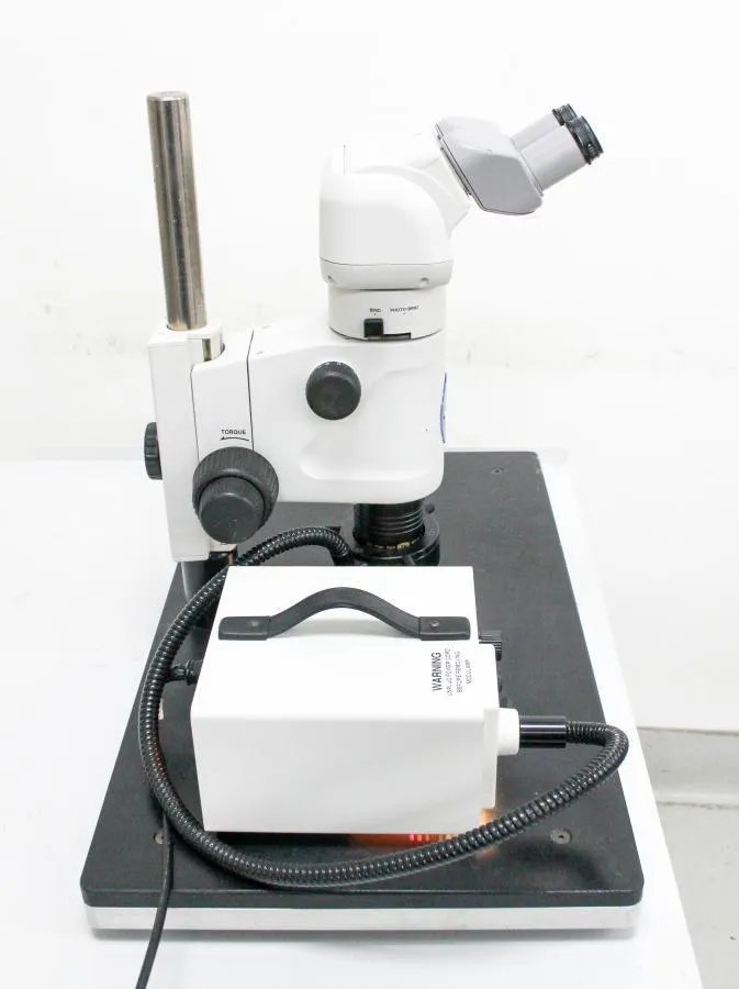 Nikon SMZ1500 Stereo Microscope w/ Illuminator On Mounted Base