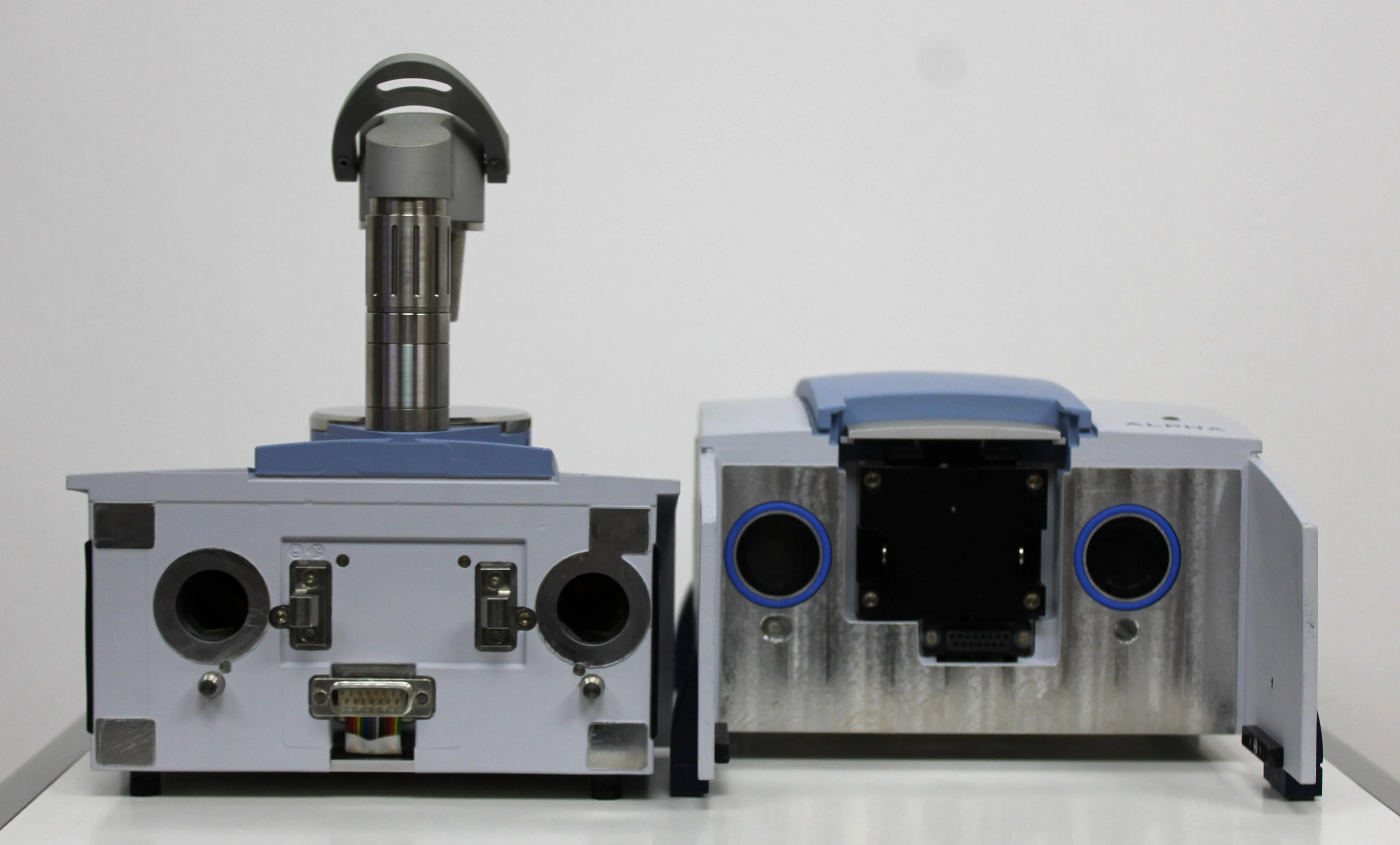 Bruker ALPHA II Spectrometer